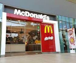 Elias Mall (D18), Shop House #572112631